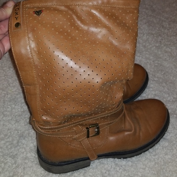 Boots - Picture 3 of 3